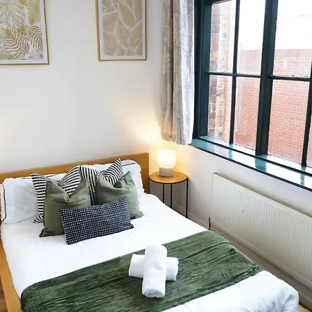 Apartment Jewellery Quarter 3-bed