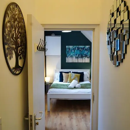 Jewellery Quarter 3-bed * Birmingham